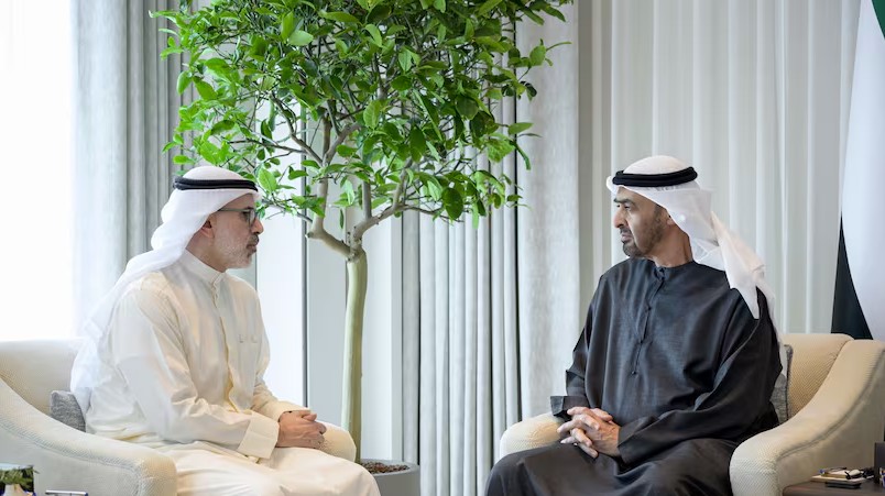 Sheikh Mohamed, Kuwait FM discuss Iran attacks and regional stability risks