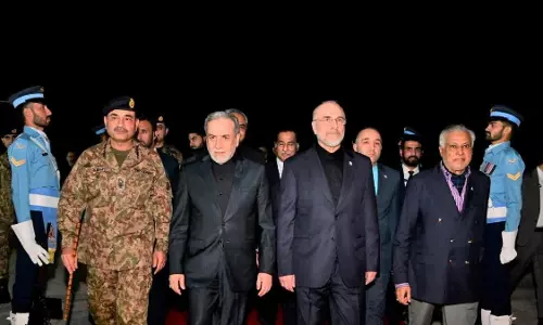 Iranian delegation reaches Islamabad for US talks to end conflict
