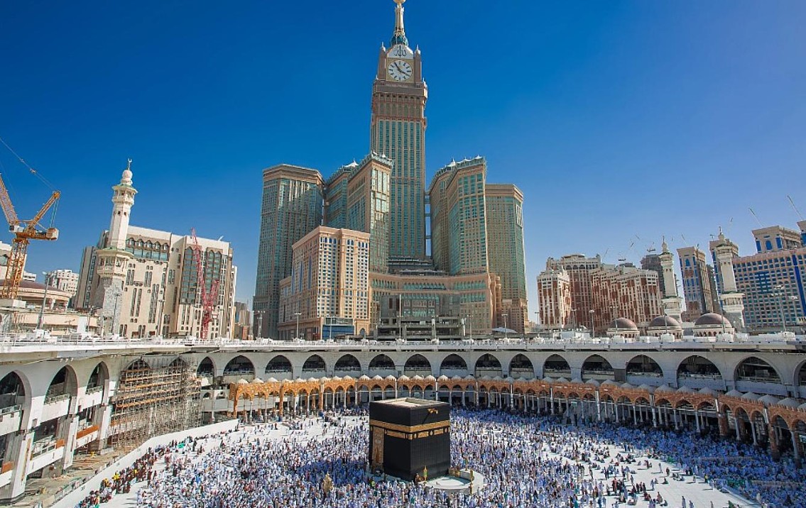 Saudi Arabia launches online permits for Makkah entry during Hajj season