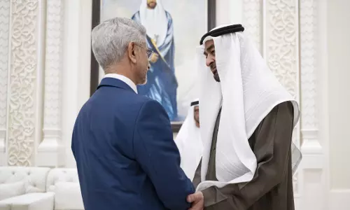 Sheikh Mohamed, India FM discuss regional developments Sheikh Mohamed, India FM discuss regional developments