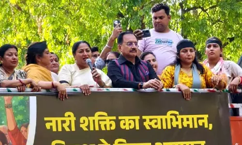 BJP leaders protest outside Rahul Gandhi’s home over women’s quota bill