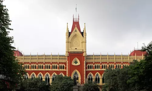 Calcutta HC slams EC over bike curbs, calls it abuse of power