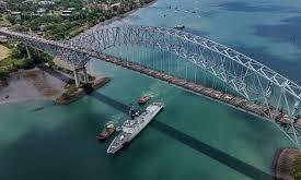 Shipping firms pay up to $4 million to reroute via Panama Canal due to Hormuz disruption