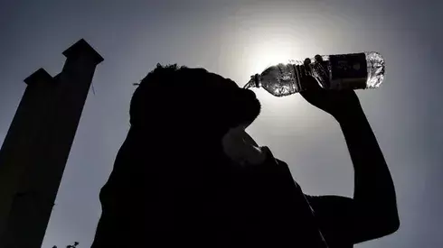 Drank 5 litres water in Delhi heat, man lands in ICU: Doctors warn risk