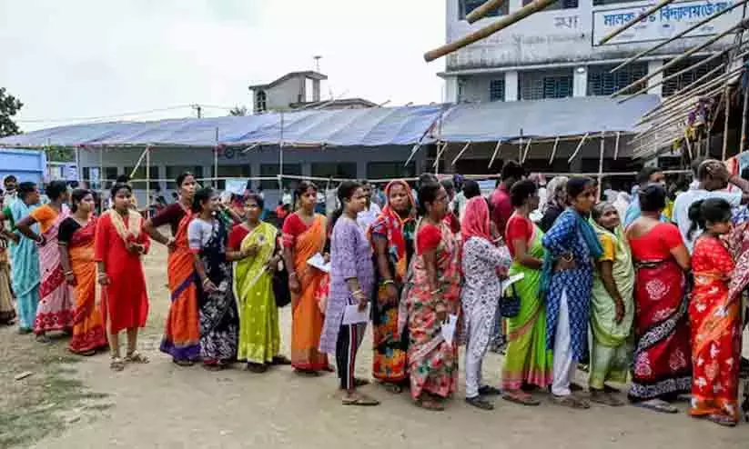 Irregularities in Bengal polls: Re-polling ordered in 15 booths