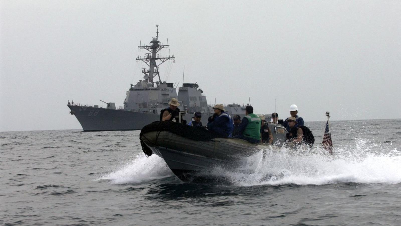 Pakistan Navy provides aid to Indian crew stranded in Arabian Sea