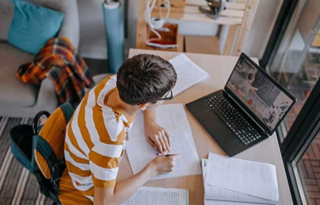 UAE schools shift to distance learning after missile alerts