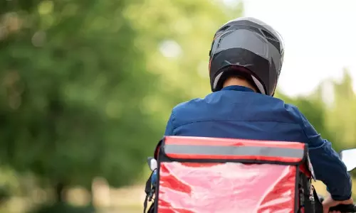 Abu Dhabi to ban delivery motorcycles on high-speed roads from May 15