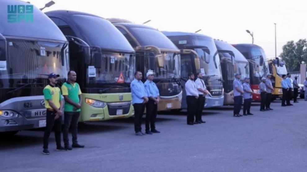 Saudi Arabia deploys 33,000 buses, 5,000 taxis for Hajj