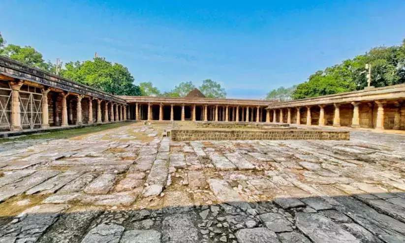 Bhojshala complex dispute: Hindu party files caveat in Supreme Court Bhojshala complex dispute: Hindu party files caveat in Supreme Court