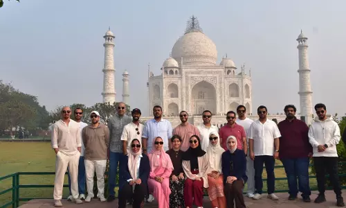 60 Emiratis complete UAE-India leadership program 60 Emiratis complete UAE-India leadership program