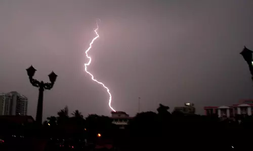 One dead, five injured in lightning strikes in Kozhikode