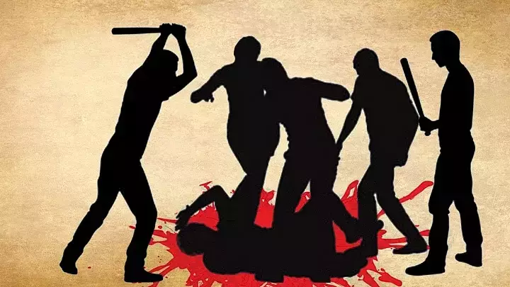 Uttar Pradesh: Hindu men assault, injure Dalit boy for touching bucket Uttar Pradesh: Hindu men assault, injure Dalit boy for touching bucket