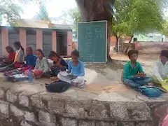 Nearly 1 lakh schools lack girls’ toilets, says NITI Aayog report Nearly 1 lakh schools lack girls’ toilets, says NITI Aayog report