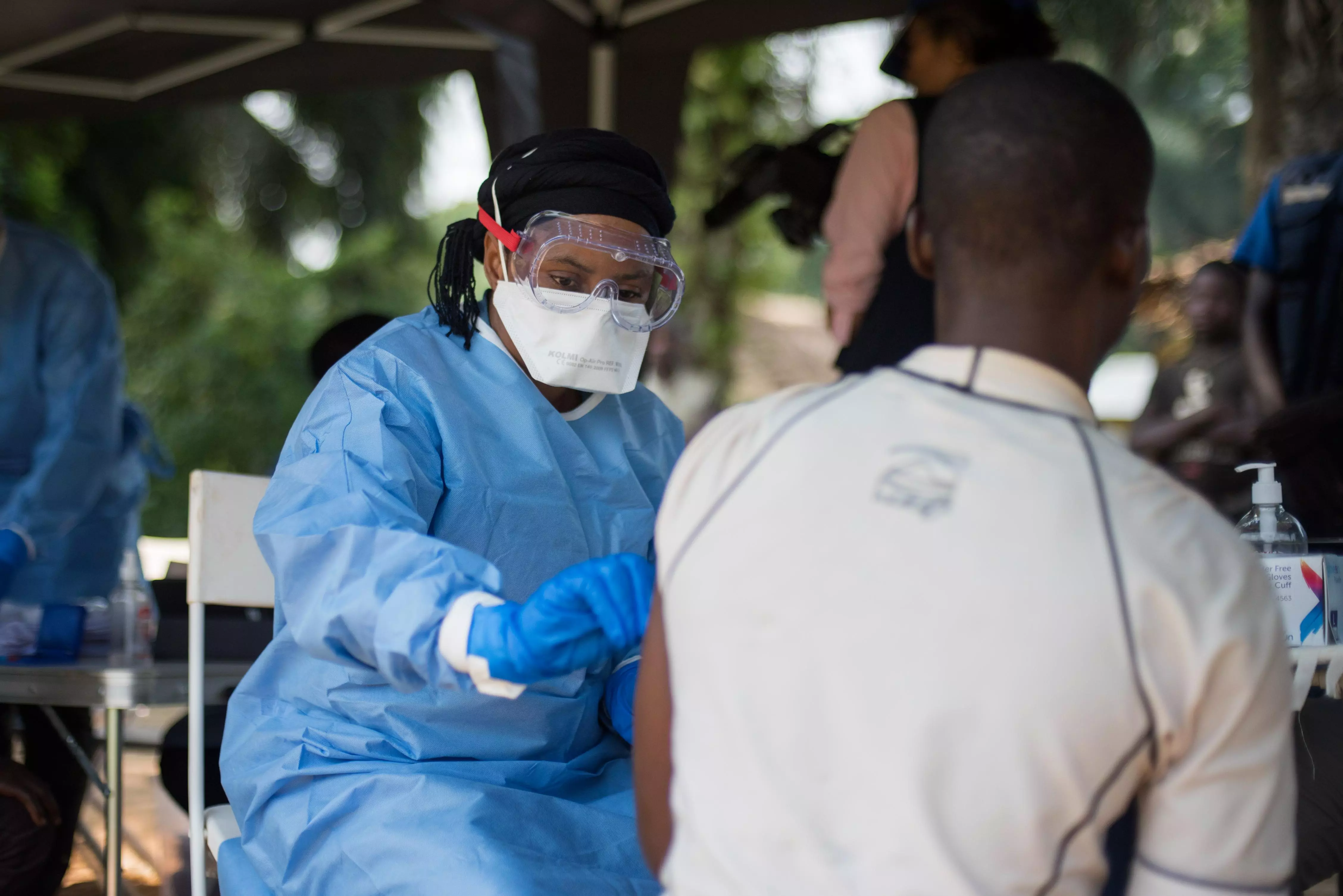 Ebola spreads rapidly in Congo, Uganda; WHO raises alarm Ebola spreads rapidly in Congo, Uganda; WHO raises alarm