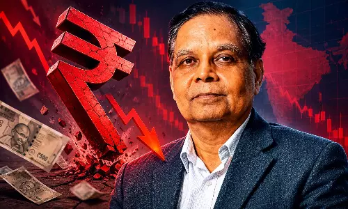 ‘Let rupee depreciate’: Finance Commission chairman tells RBI ‘Let rupee depreciate’: Finance Commission chairman tells RBI