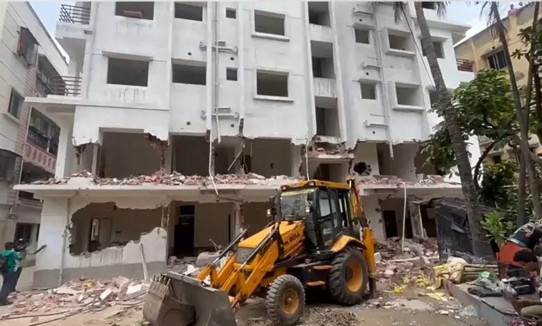 Bengal’s BJP govt serves demolition notices 2 days ahead Eid Bengal’s BJP govt serves demolition notices 2 days ahead Eid