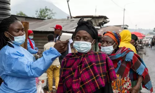 Ebola scare grips world; response slipping, says WHO; 220 deaths