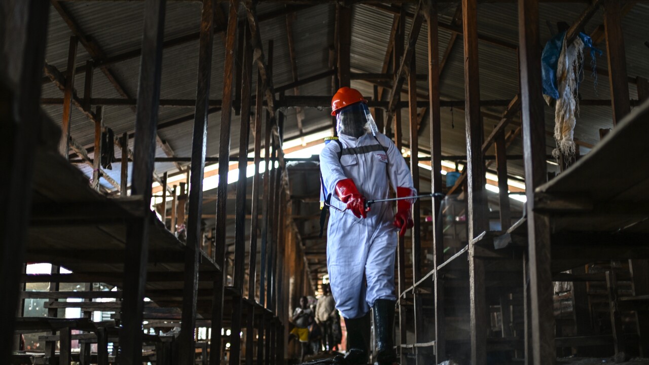 Uganda closes Congo border as Ebola outbreak worsens