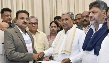 K’taka CMs resignation accepted by Governor; council of ministers dissolved K’taka CMs resignation accepted by Governor; council of ministers dissolved