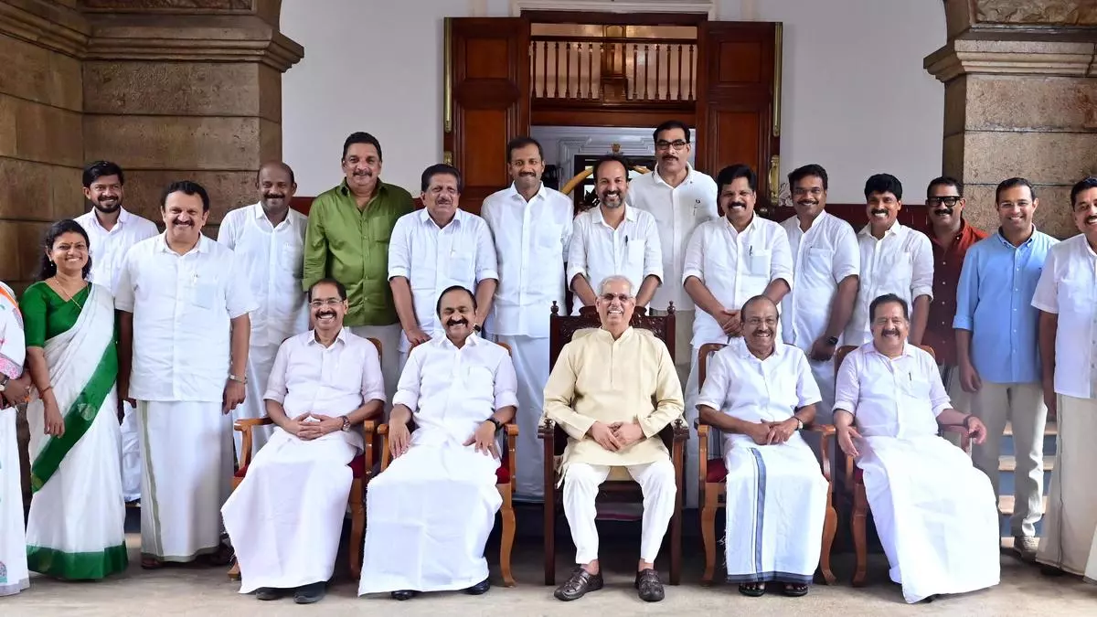 Kerala govt assigns ministers to oversee 14 districts Kerala govt assigns ministers to oversee 14 districts
