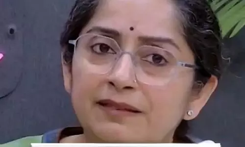 Amid rupee slide, Modi adviser says Rs 100 to a dollar is ‘just a number’