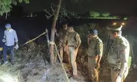 UP police book family of man killed in Ghazipur encounter for protest UP police book family of man killed in Ghazipur encounter for protest