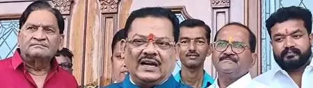 Maha Minister says 6 Shiv Sena MPs formed separate group; informed Speaker Om Birla Maha Minister says 6 Shiv Sena MPs formed separate group; informed Speaker Om Birla