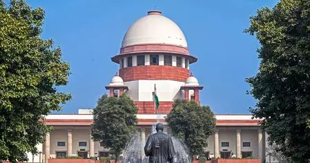 SC recognises right to walk on safe footpaths as fundamental right SC recognises right to walk on safe footpaths as fundamental right