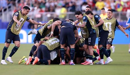 FIFA 2206: Turkey loses 0-1 to 10-man Paraguay