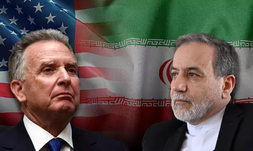 US-Iran talks revive as envoys head to Switzerland for deal US-Iran talks revive as envoys head to Switzerland for deal