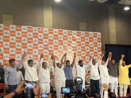 6 UBT MPs join Shinde faction in major Shiv Sena split 6 UBT MPs join Shinde faction in major Shiv Sena split
