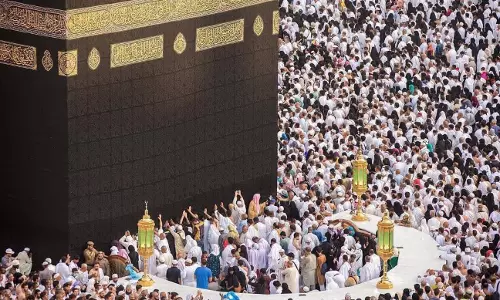 Makkah announces separate visiting hours for men and women at Hijr Ismail