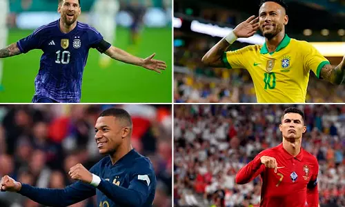 FIFA World Cup knockouts: Argentina at ease; other giants under fire
