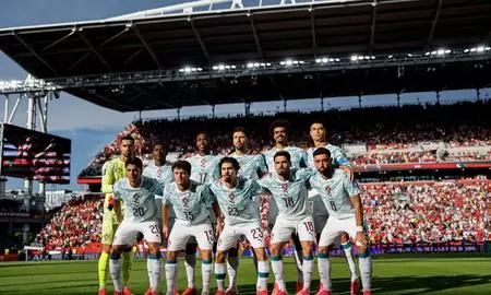 Spain and Portugal reach World Cup last 16 after wins over Austria and Croatia Spain and Portugal reach World Cup last 16 after wins over Austria and Croatia