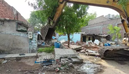 Gujarat HC orders rehabilitation for families displaced by ‘illegal’ demolition Gujarat HC orders rehabilitation for families displaced by ‘illegal’ demolition