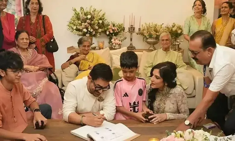 Aamir Khan marries Gauri Spratt in intimate ceremony Aamir Khan marries Gauri Spratt in intimate ceremony