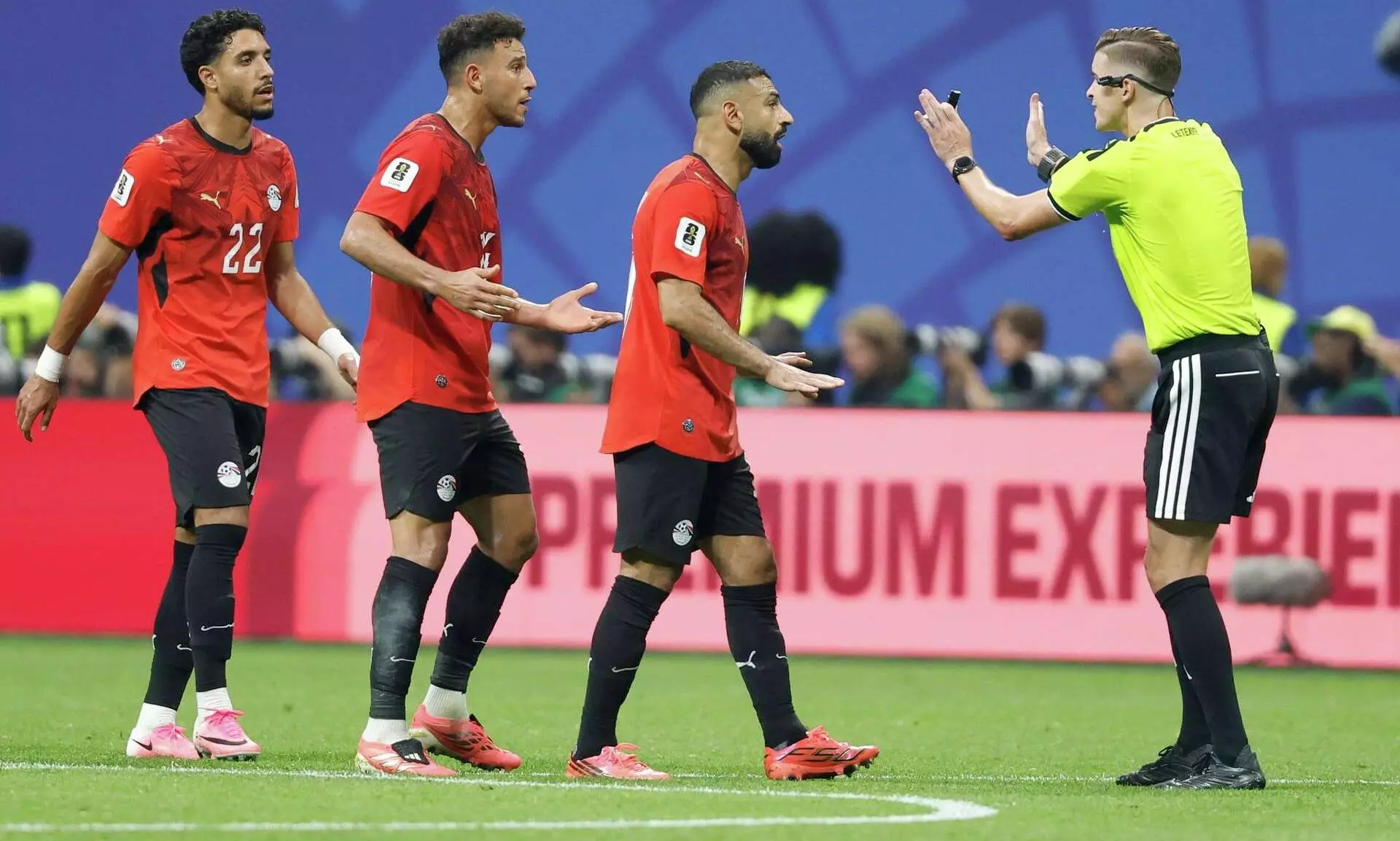 Egypt-Argentina match marred by refereeing favouring Argentina, Argentine fans abusing Egyptian supporters Egypt-Argentina match marred by refereeing favouring Argentina, Argentine fans abusing Egyptian supporters
