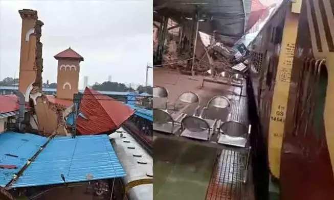 Kozhikode Railway station clock tower collapses Kozhikode Railway station clock tower collapses