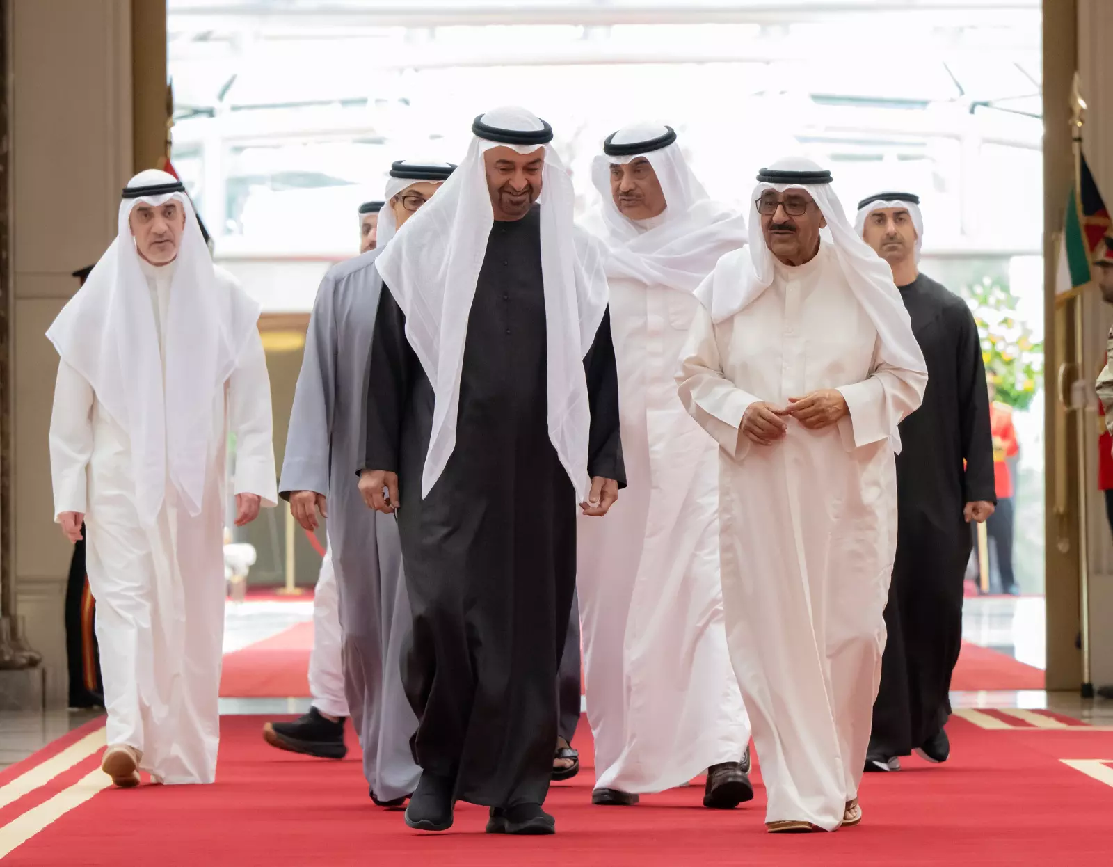 Kuwait Amir receives UAE President for talks on Gulf unity, regional stability Kuwait Amir receives UAE President for talks on Gulf unity, regional stability
