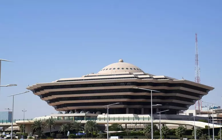 Saudi Arabia: Over 15,400 residency, labour and border violators arrested in one week Saudi Arabia: Over 15,400 residency, labour and border violators arrested in one week