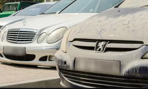 Dubai warns motorists against leaving cars unattended during summer Dubai warns motorists against leaving cars unattended during summer