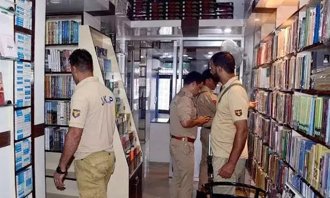 J&K: 3 publishers arrested over books with alleged pro-separatist content J&K: 3 publishers arrested over books with alleged pro-separatist content