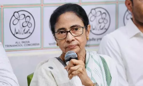 Quit Before July 21: Mamata Banerjee tells Trinamool members Quit Before July 21: Mamata Banerjee tells Trinamool members
