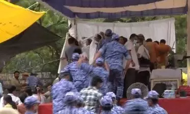 Delhi police shift Wangchuk to hospital following HC directive; CJP protests continue Delhi police shift Wangchuk to hospital following HC directive; CJP protests continue