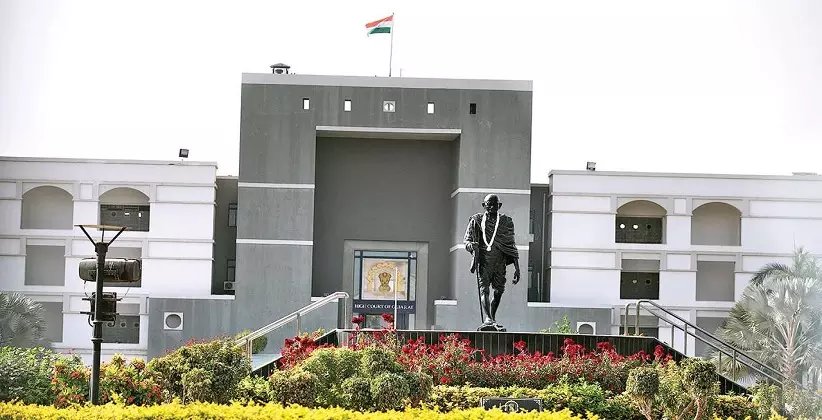 SC/ST quota benefits stay despite caste removal: Gujarat HC SC/ST quota benefits stay despite caste removal: Gujarat HC