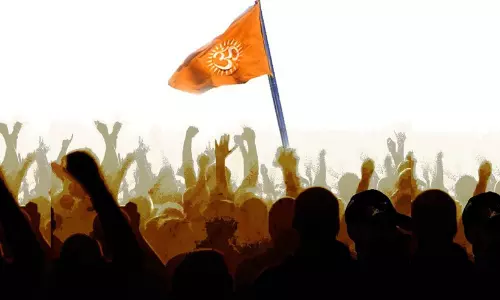 Tension: Hindutva group protests Muslims buying houses in UP Tension: Hindutva group protests Muslims buying houses in UP
