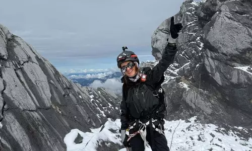 Fatima Al Awadhi becomes first Emirati to summit Lenin Peak