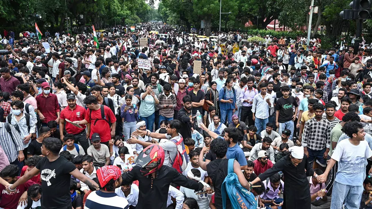 2,873 persons with criminal records detected at Jantar Mantar protest: Govt 2,873 persons with criminal records detected at Jantar Mantar protest: Govt