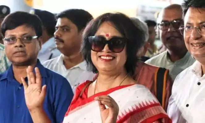 Taslima Nasreen returns to Kolkata after nearly two decades Taslima Nasreen returns to Kolkata after nearly two decades